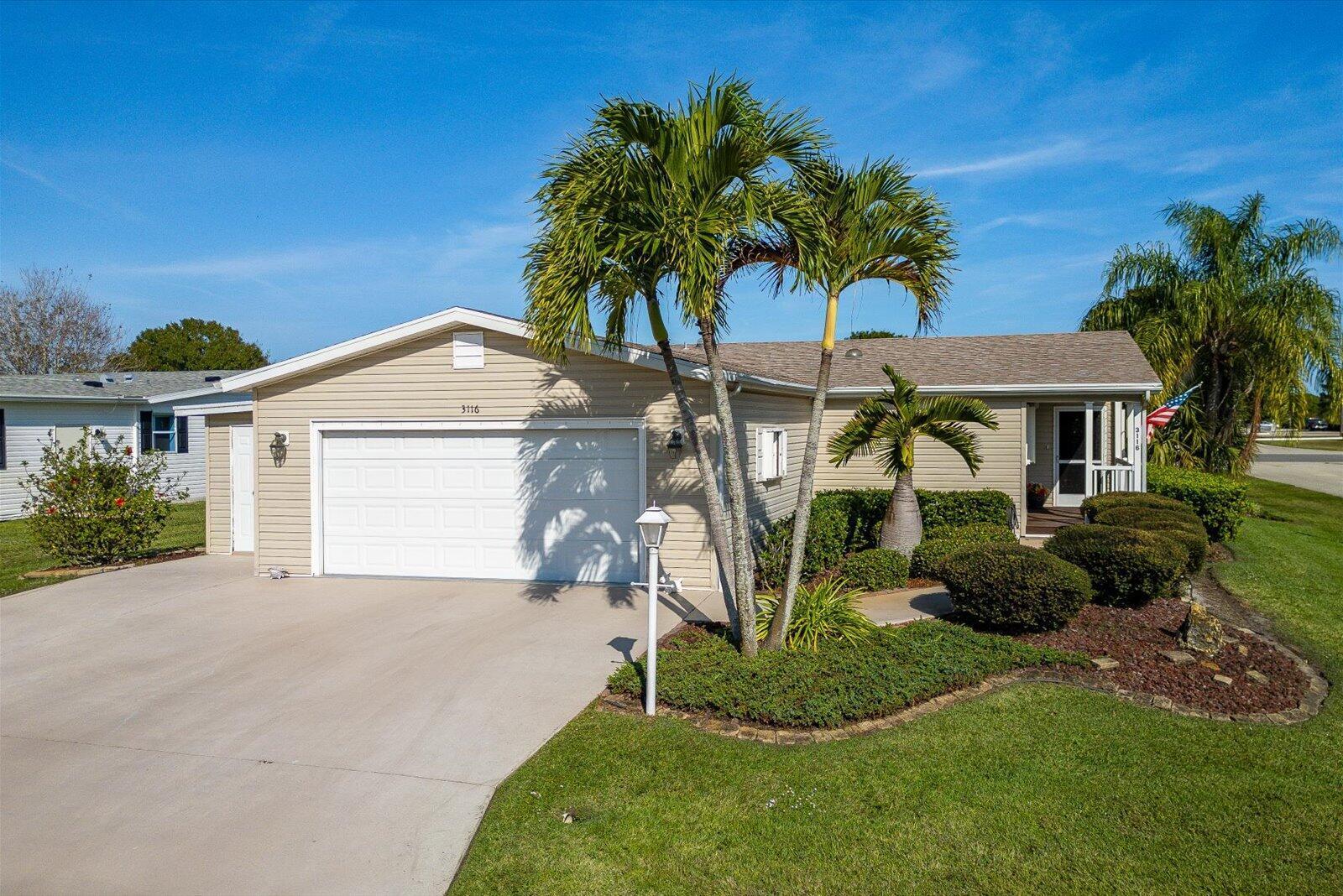 3116 8th Hole Drive, Port St. Lucie FL 34952 photo 3