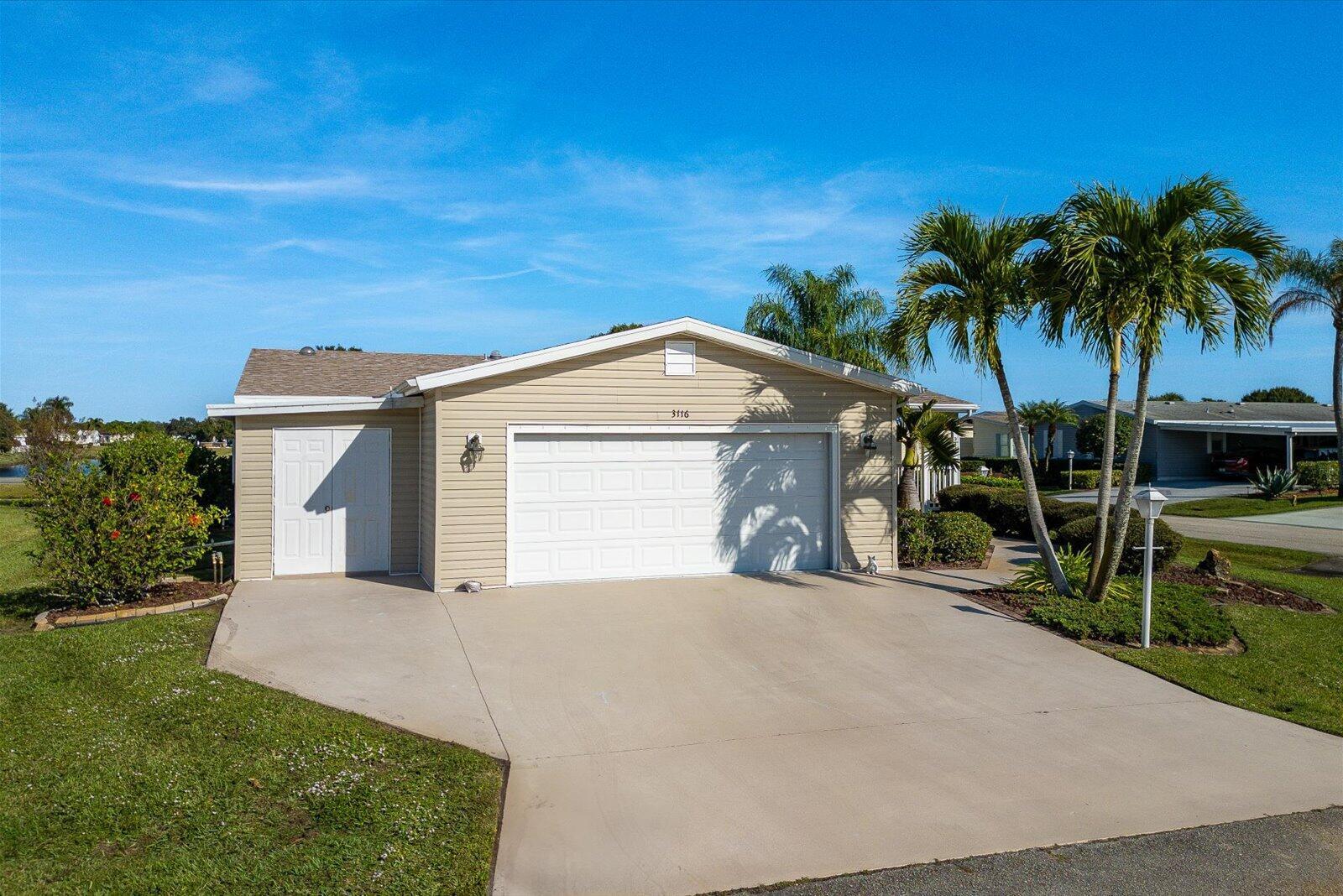 3116 8th Hole Drive, Port St. Lucie FL 34952 photo 5