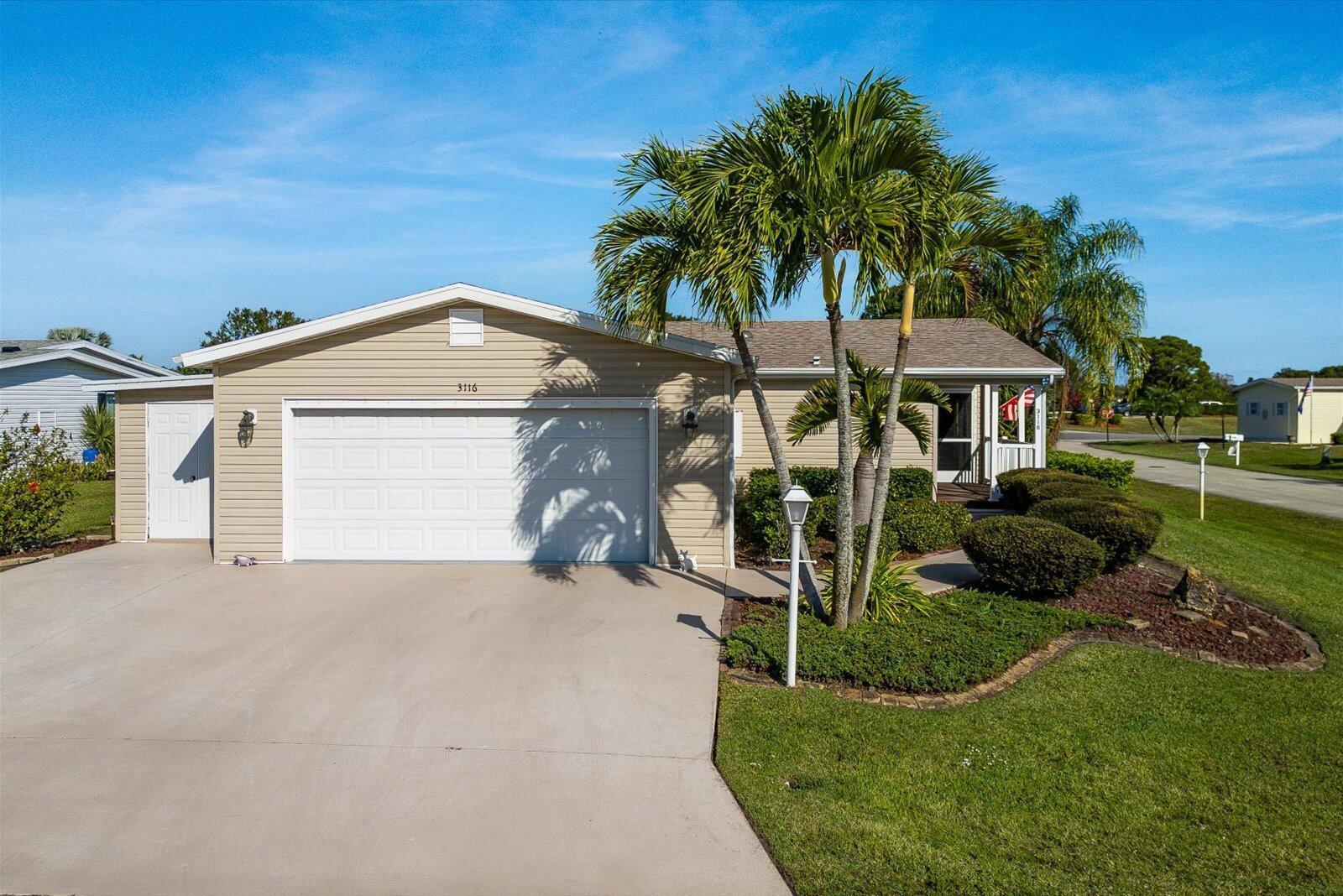 3116 8th Hole Drive, Port St. Lucie FL 34952 photo 4