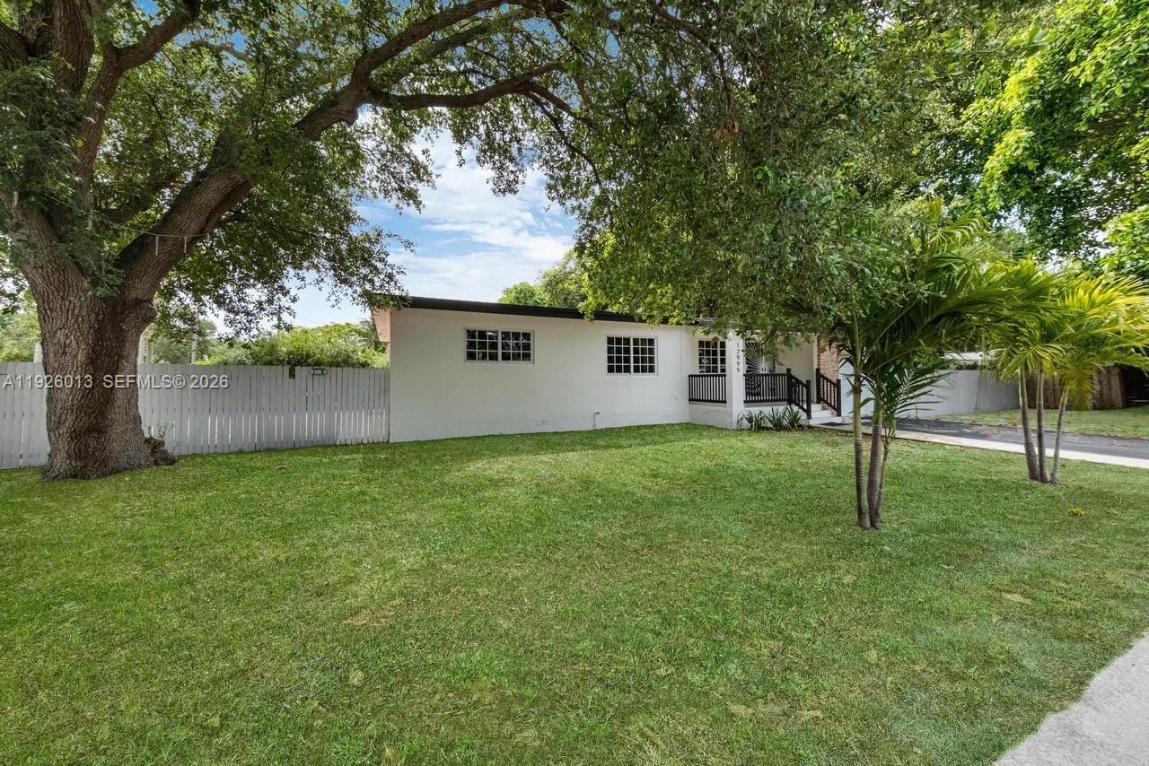 12995 NE 5th Ave, North Miami FL 33161 photo 4
