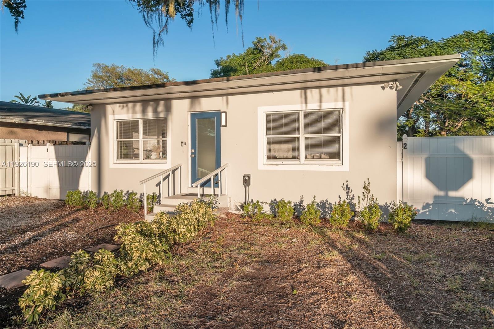 1100 NW 7th Ave, Fort Lauderdale FL 33311 photo 3