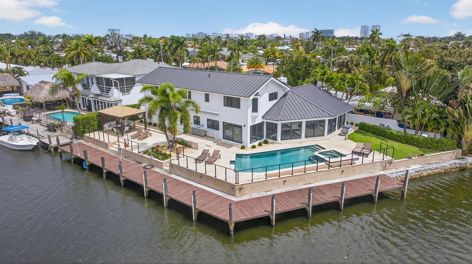 491 SE 15th Avenue, Pompano Beach FL 33060