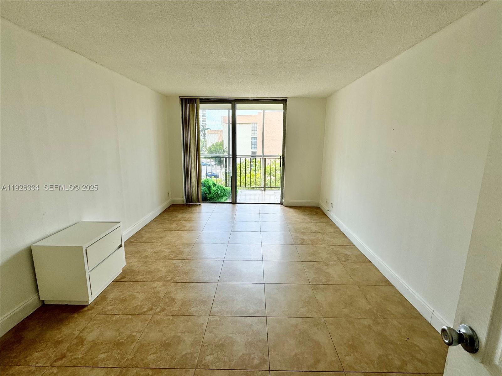 801 Three Islands Blvd # 417, Hallandale Beach FL 33009 photo 4