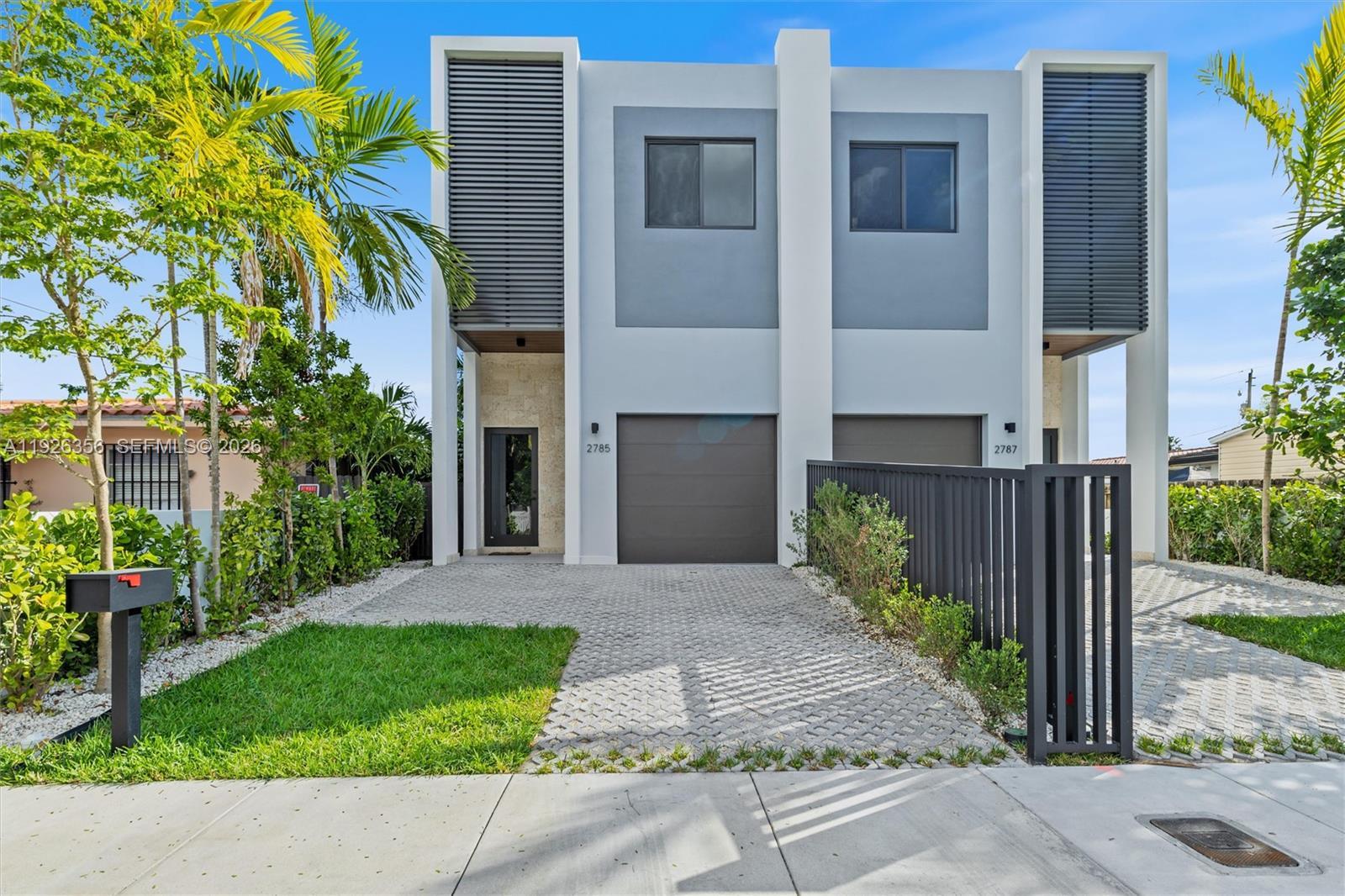 2785 SW 34th Ave, Miami FL 33133