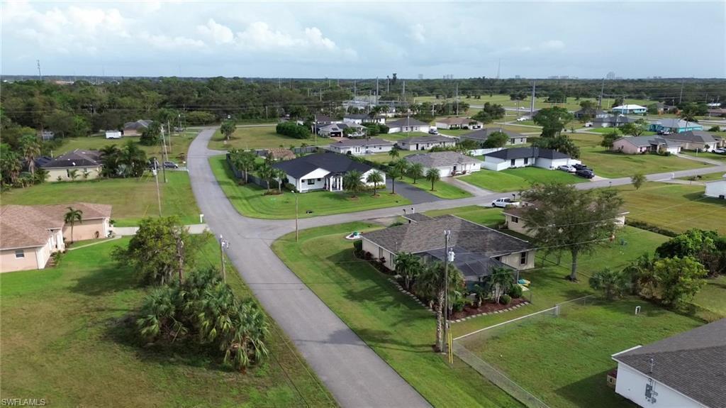 2221 NE 25th Terrace, Cape Coral FL 33909 photo 2