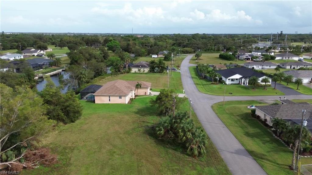 2221 NE 25th Terrace, Cape Coral FL 33909 photo 3
