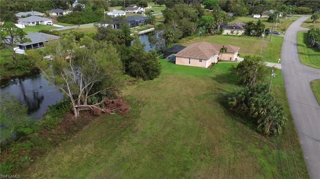 2221 NE 25th Terrace, Cape Coral FL 33909 photo 4