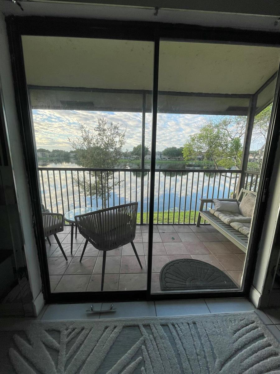 9878 Nob Hill Court # 9878, Sunrise FL 33351 photo 5