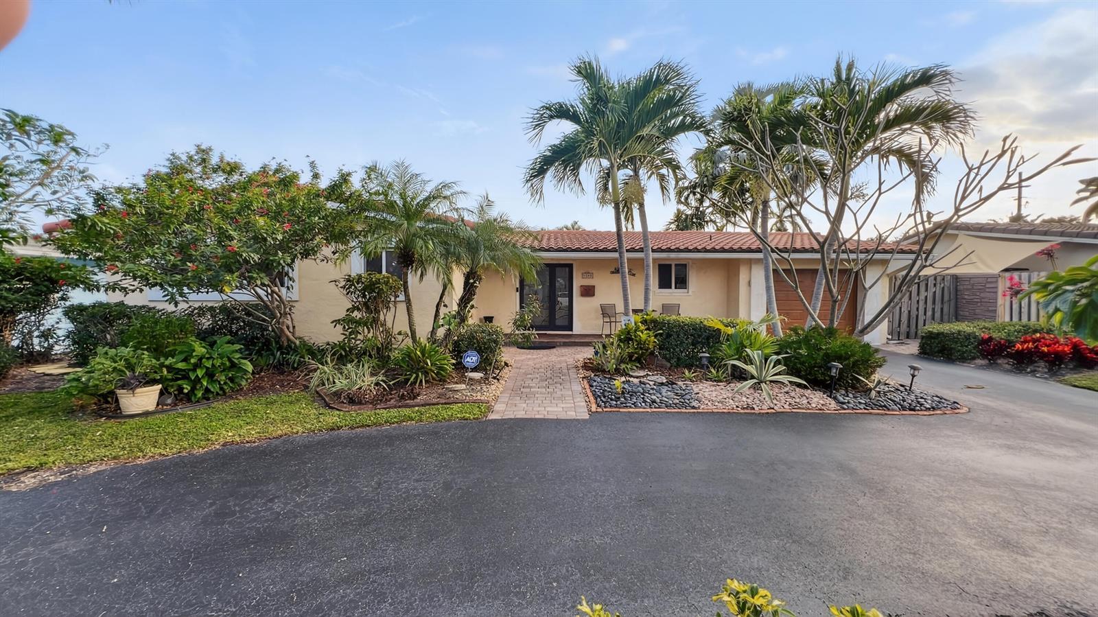 1248 SE 8th Street, Deerfield Beach FL 33441 photo 3