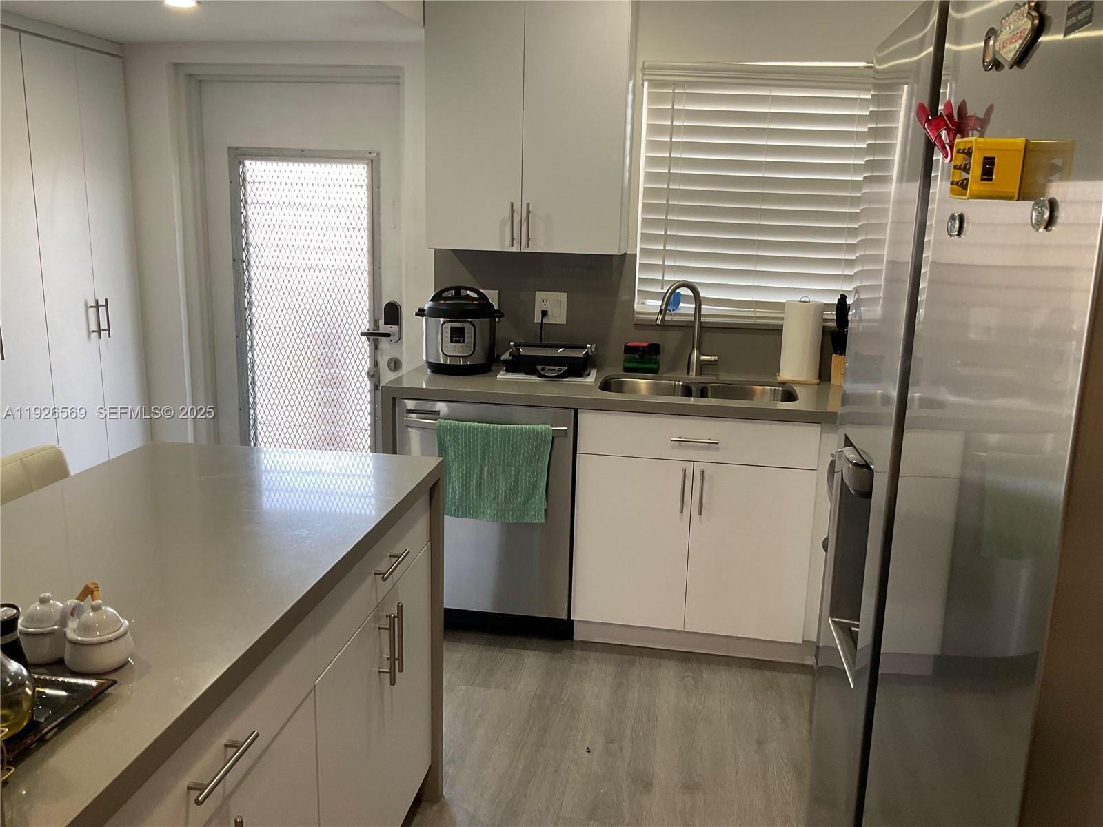 9010 Sunrise Lakes Blvd # 304, Sunrise FL 33322 photo 5