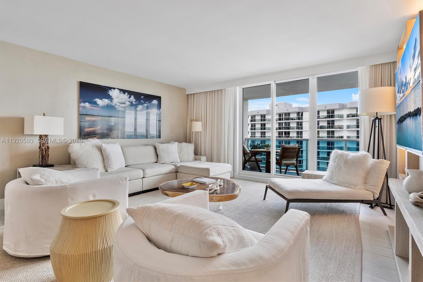 102 24th St # 1413, Miami Beach FL 33139 photo 2