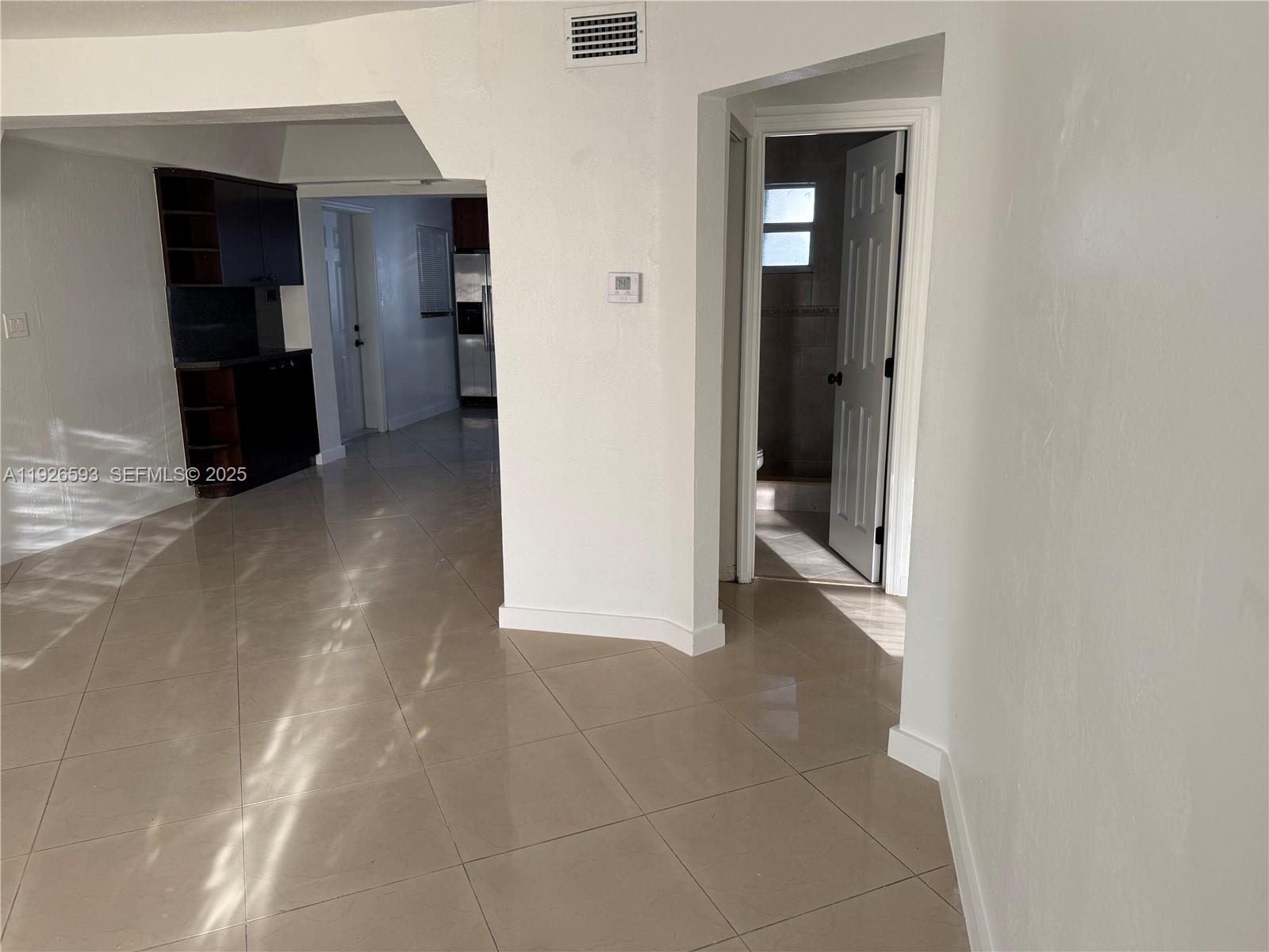 501 S 61st Ter, Hollywood FL 33023 photo 4