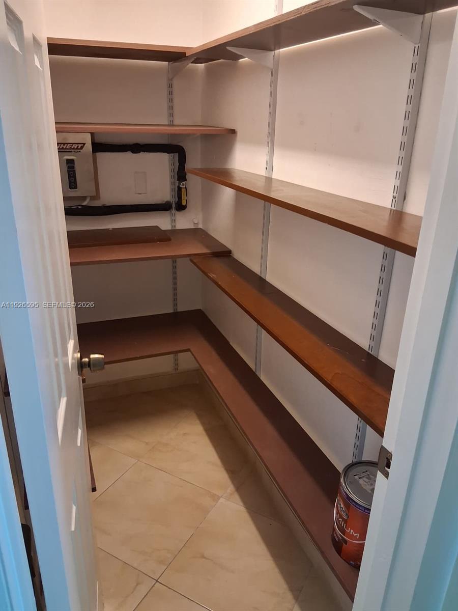 2905 Point East Dr # L302, Aventura FL 33160 photo 4