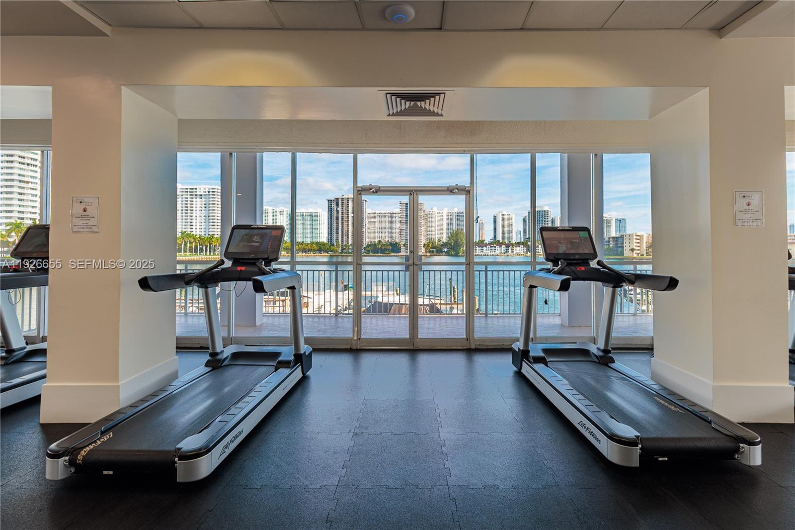 18011 Biscayne Blvd # 1501, Aventura FL 33160 photo 5