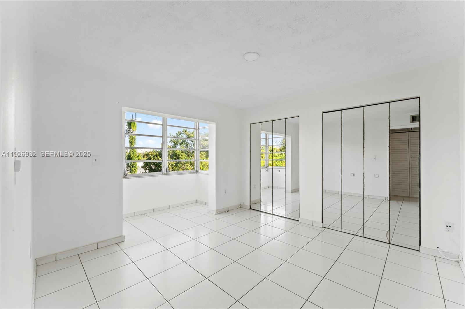 2496 SW 17th Ave # 5306, Miami FL 33145 photo 2