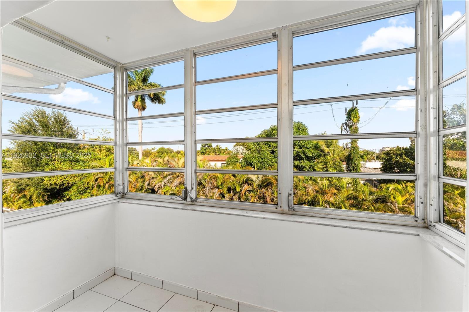 2496 SW 17th Ave # 5306, Miami FL 33145 photo 3