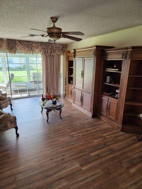 625 Pines Knoll # B, Fort Pierce FL 34982 photo 2