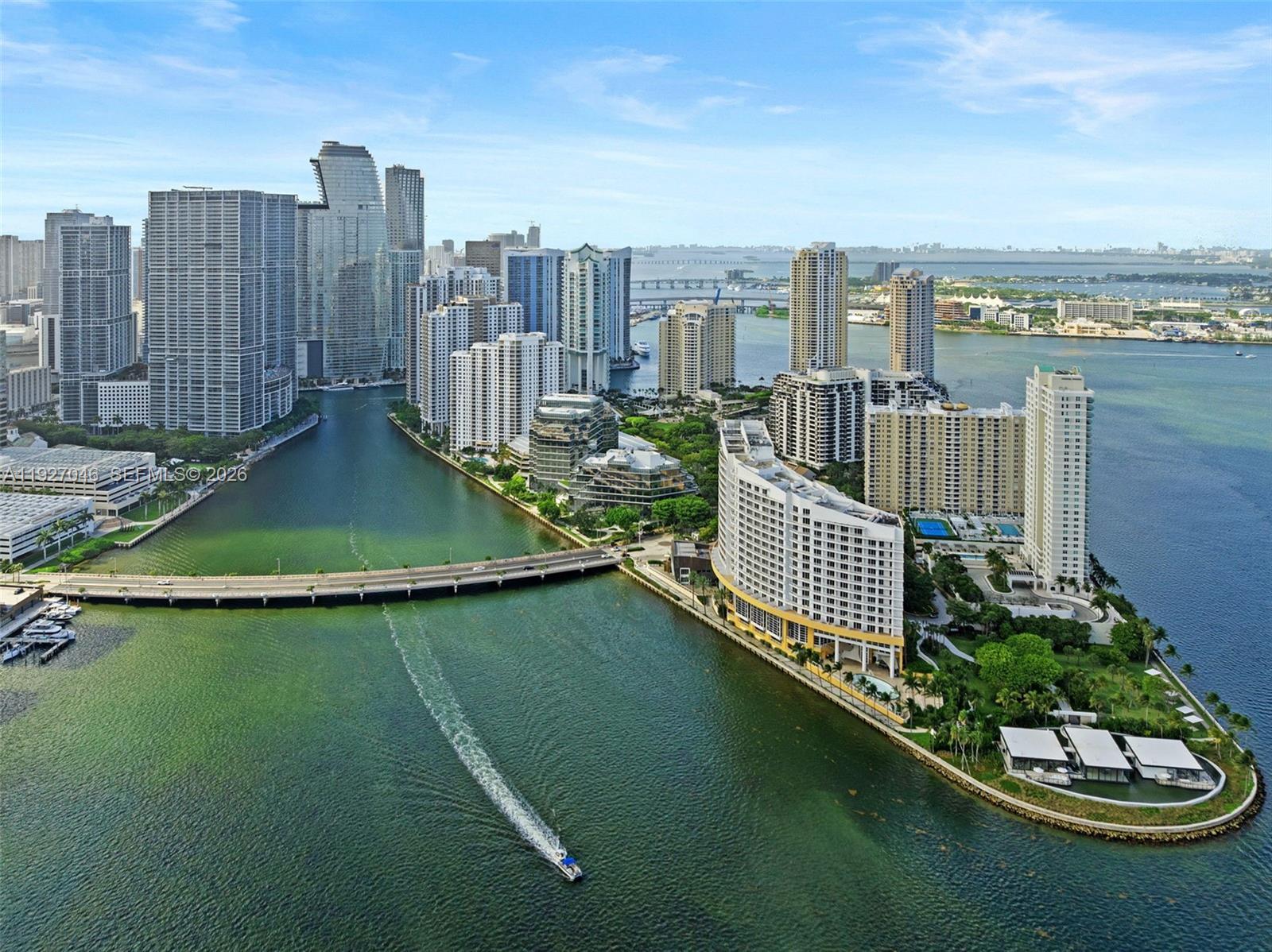 701 Brickell Key Blvd # 1605, Miami FL 33131