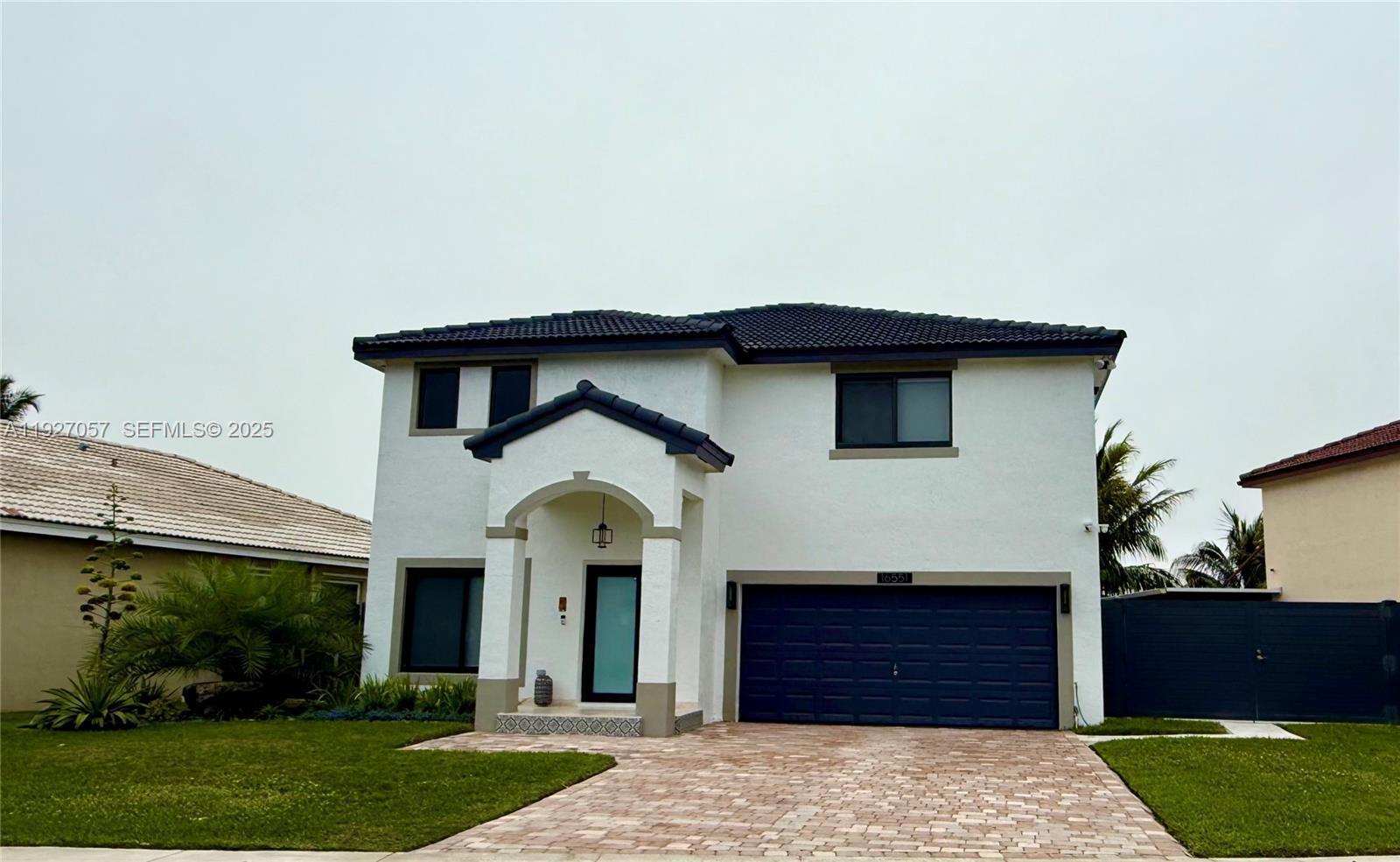 16551 SW 75th St, Miami FL 33193