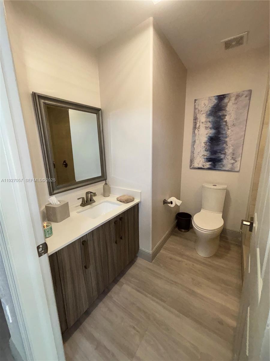 16551 SW 75th St, Miami FL 33193 photo 4