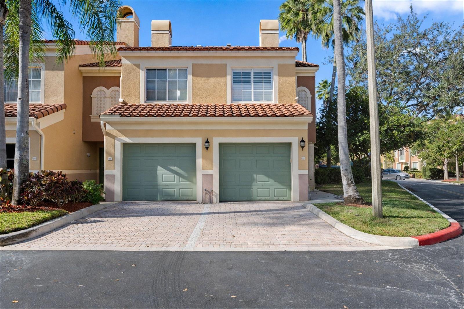 11765 St Andrews Place # 106, Wellington FL 33414