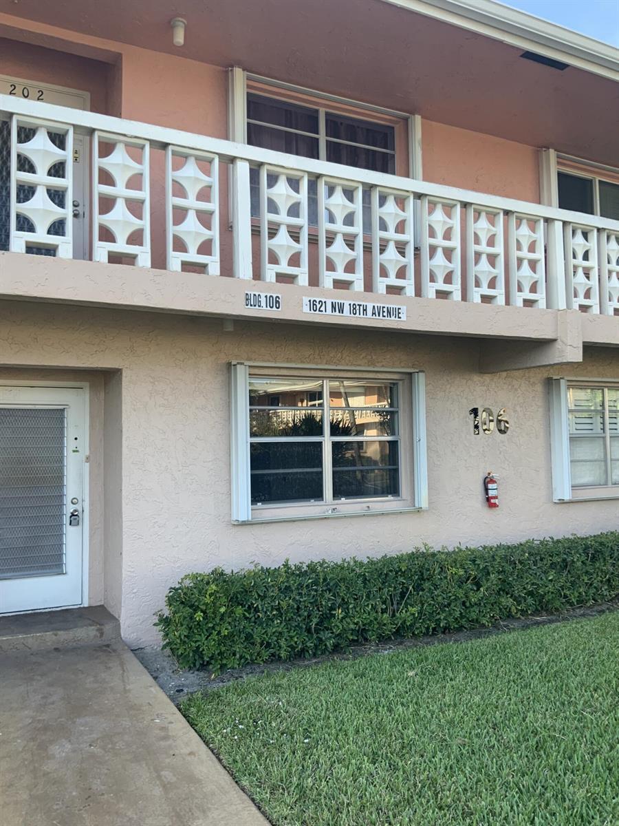 1621 NW 18th Avenue # 102, Delray Beach FL 33445 photo 2