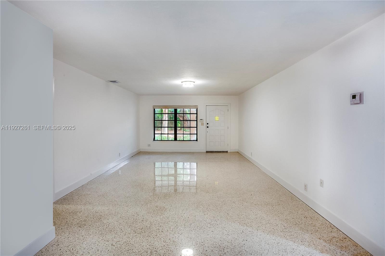 407 Minorca Ave, Coral Gables FL 33134 photo 4