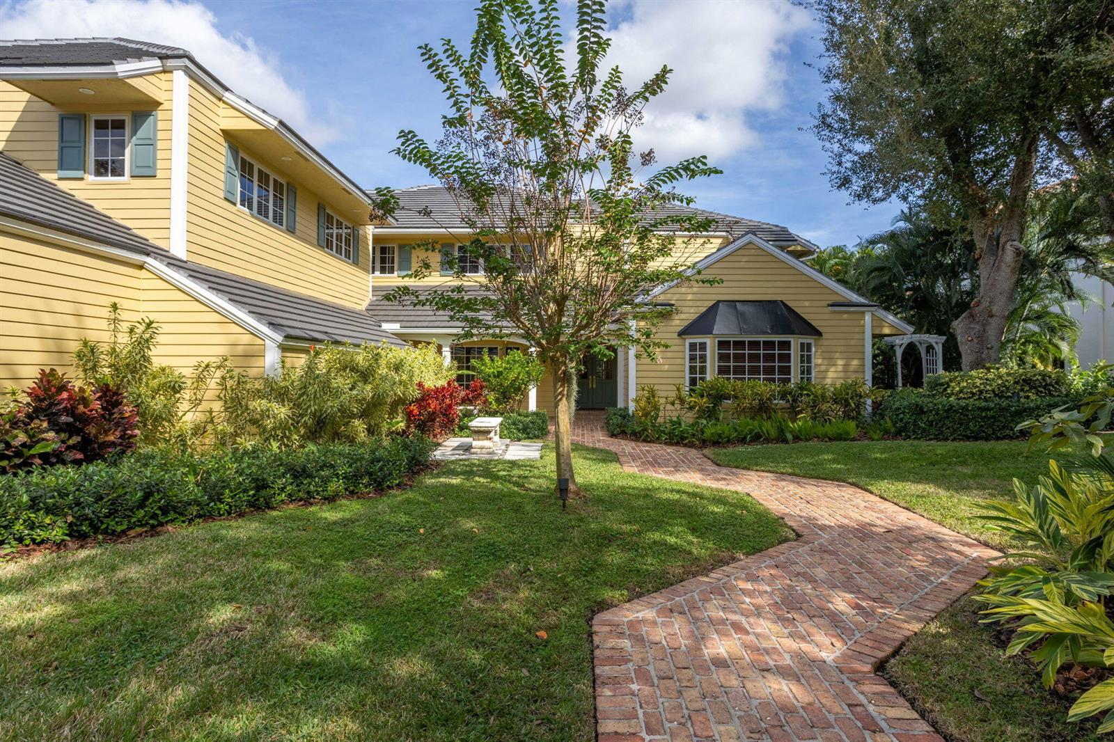 2883 Banyan Boulevard Circle NW, Boca Raton FL 33431 photo 2