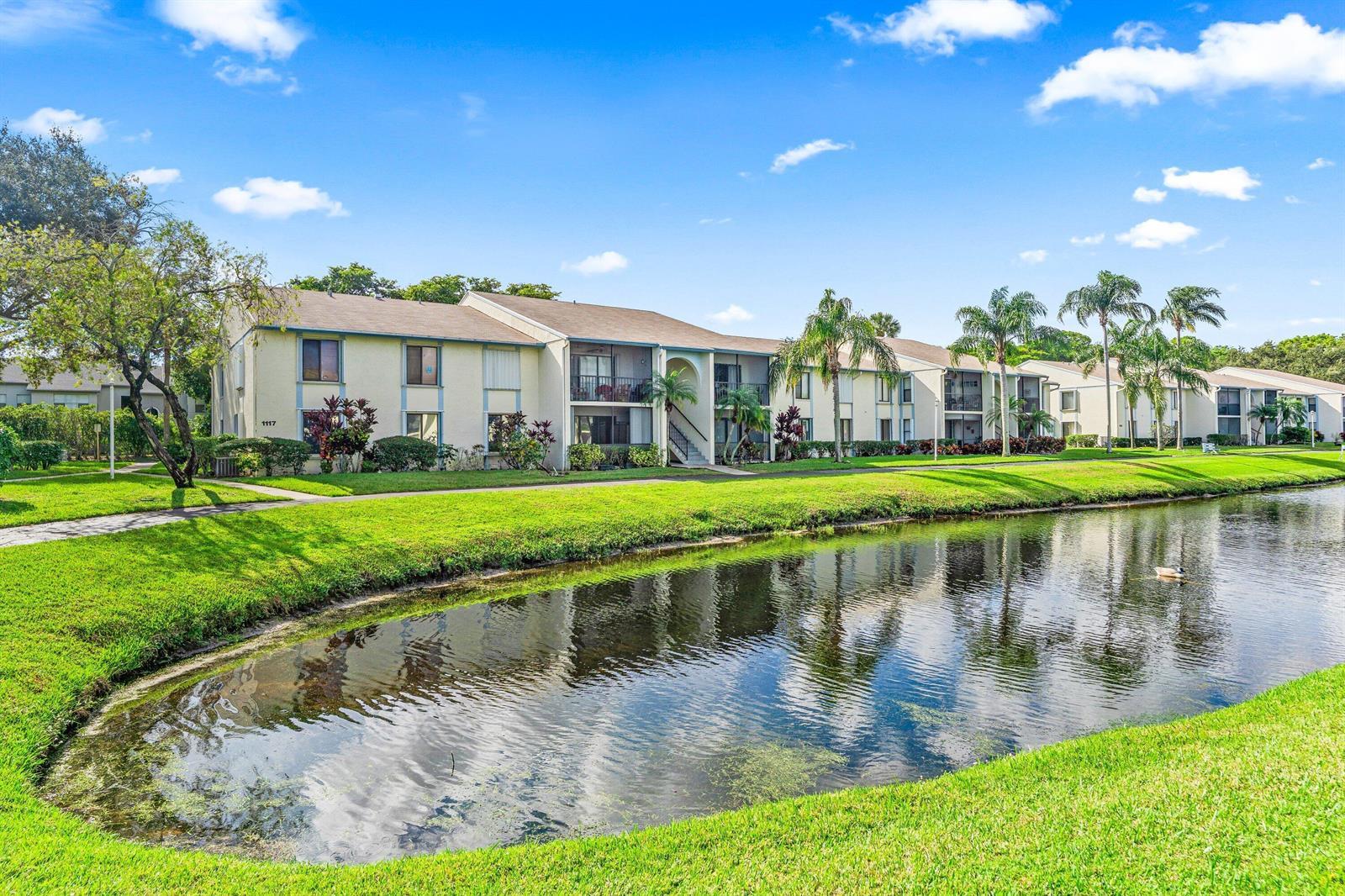 1117 Green Pine Boulevard # D2, West Palm Beach FL 33409 photo 3