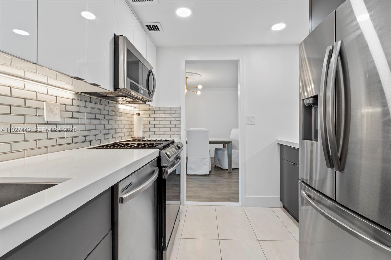 3140 S Ocean Dr # 511, Hallandale Beach FL 33009 photo 4