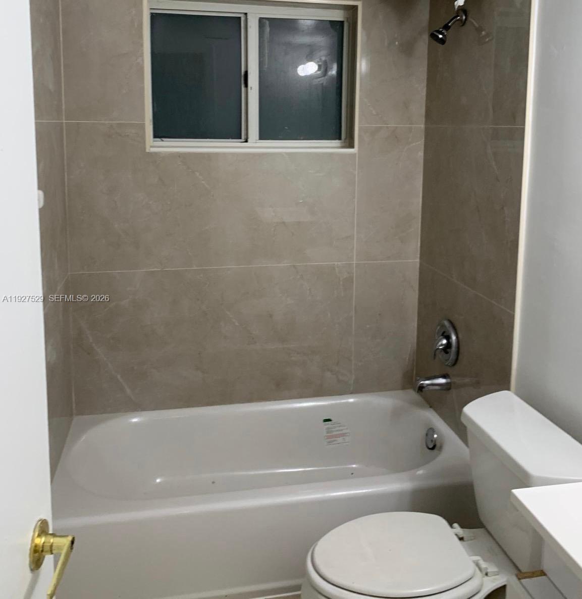 151 SE 6th ave # 2, Pompano Beach FL 33060 photo 4