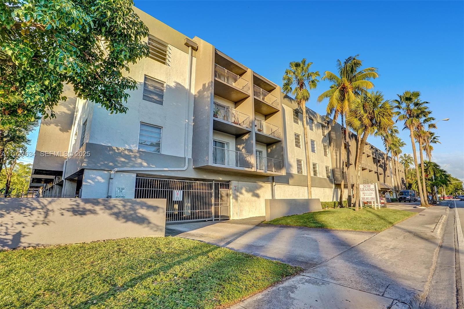 1595 NE 135th St # 334, North Miami FL 33161 photo 5