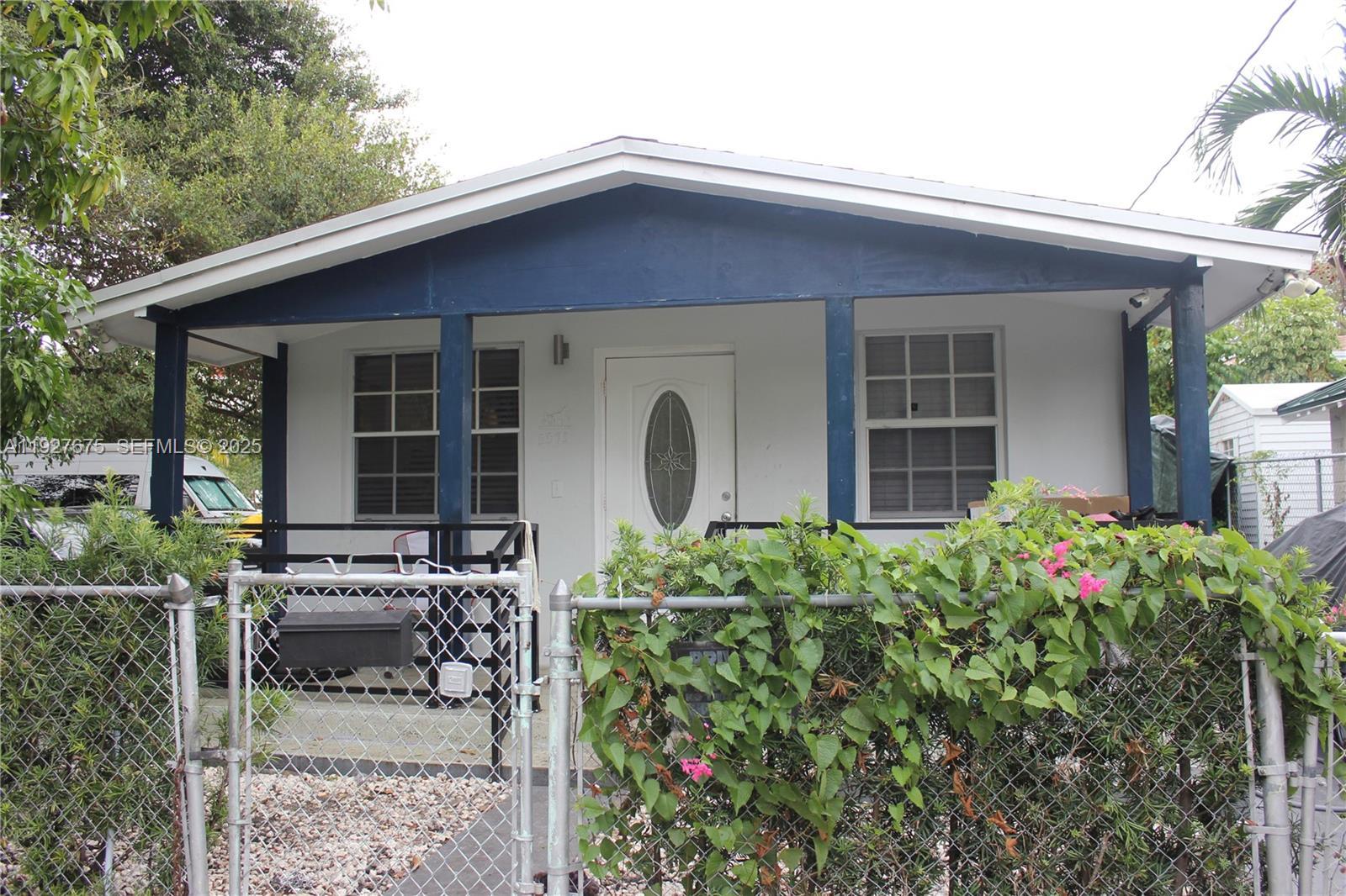 5575 NE 3rd Ave, Miami FL 33137 photo 4