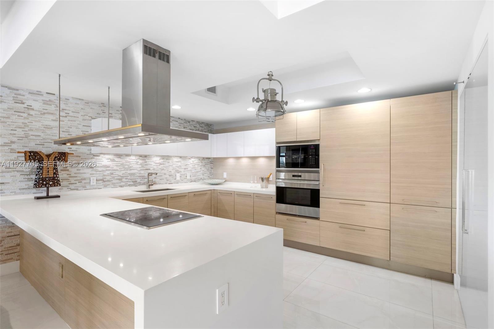 17301 Biscayne Blvd # 1803, North Miami Beach FL 33160 photo 5