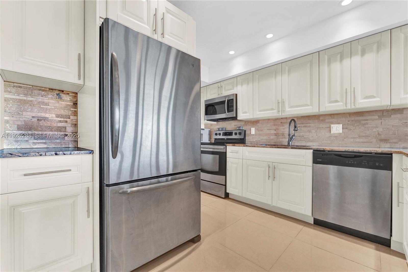 200 Diplomat Pkwy # 729, Hallandale Beach FL 33009 photo 3
