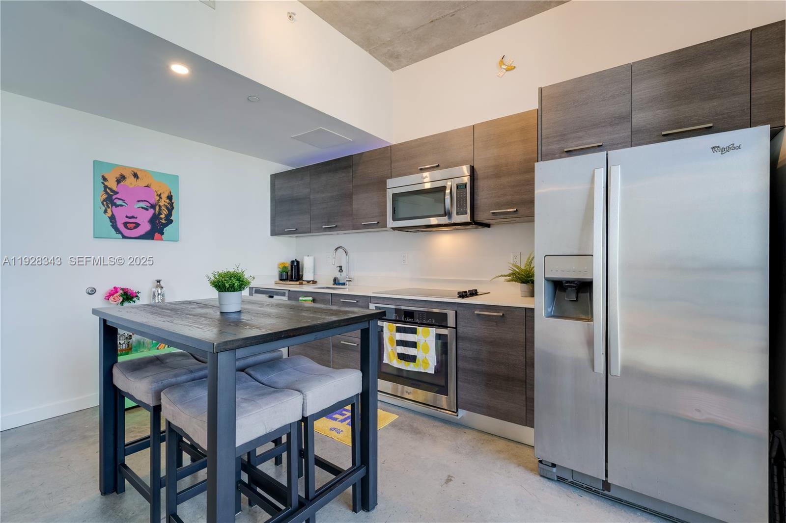 151 SE 1st St # 3008, Miami FL 33131 photo 4