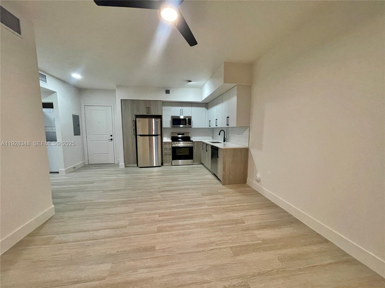 18412 Homestead Ave # 124, Miami FL 33157 photo 2