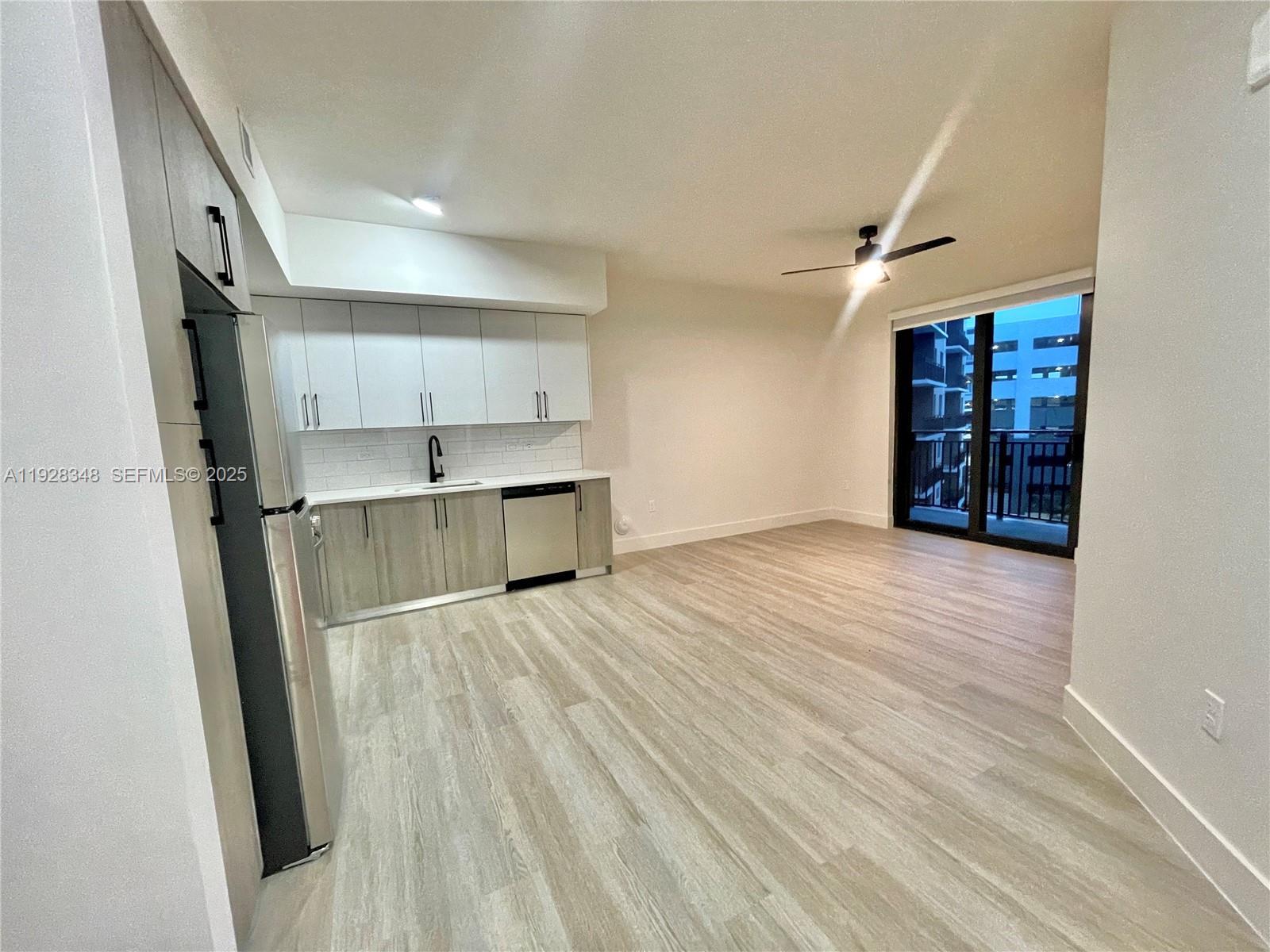 18412 Homestead Ave # 124, Miami FL 33157 photo 3