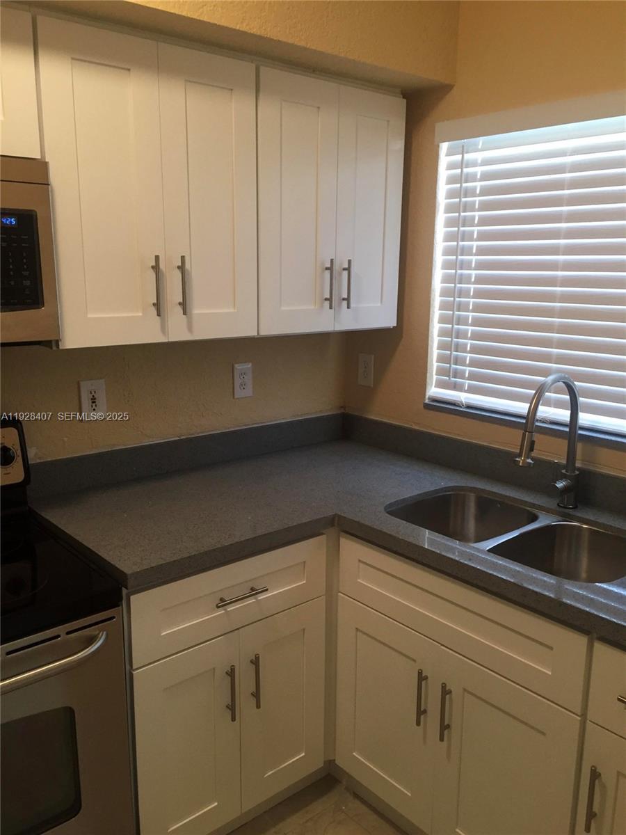 457 NW 84th St # 457, Miami FL 33150 photo 3