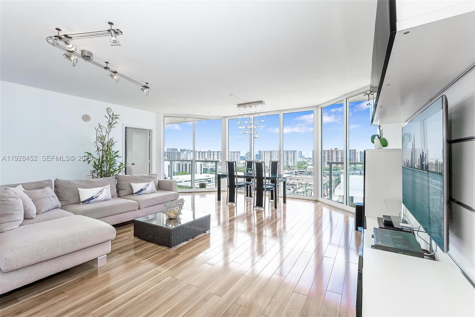 16699 Collins Ave # 1507, Sunny Isles Beach FL 33160 photo 5
