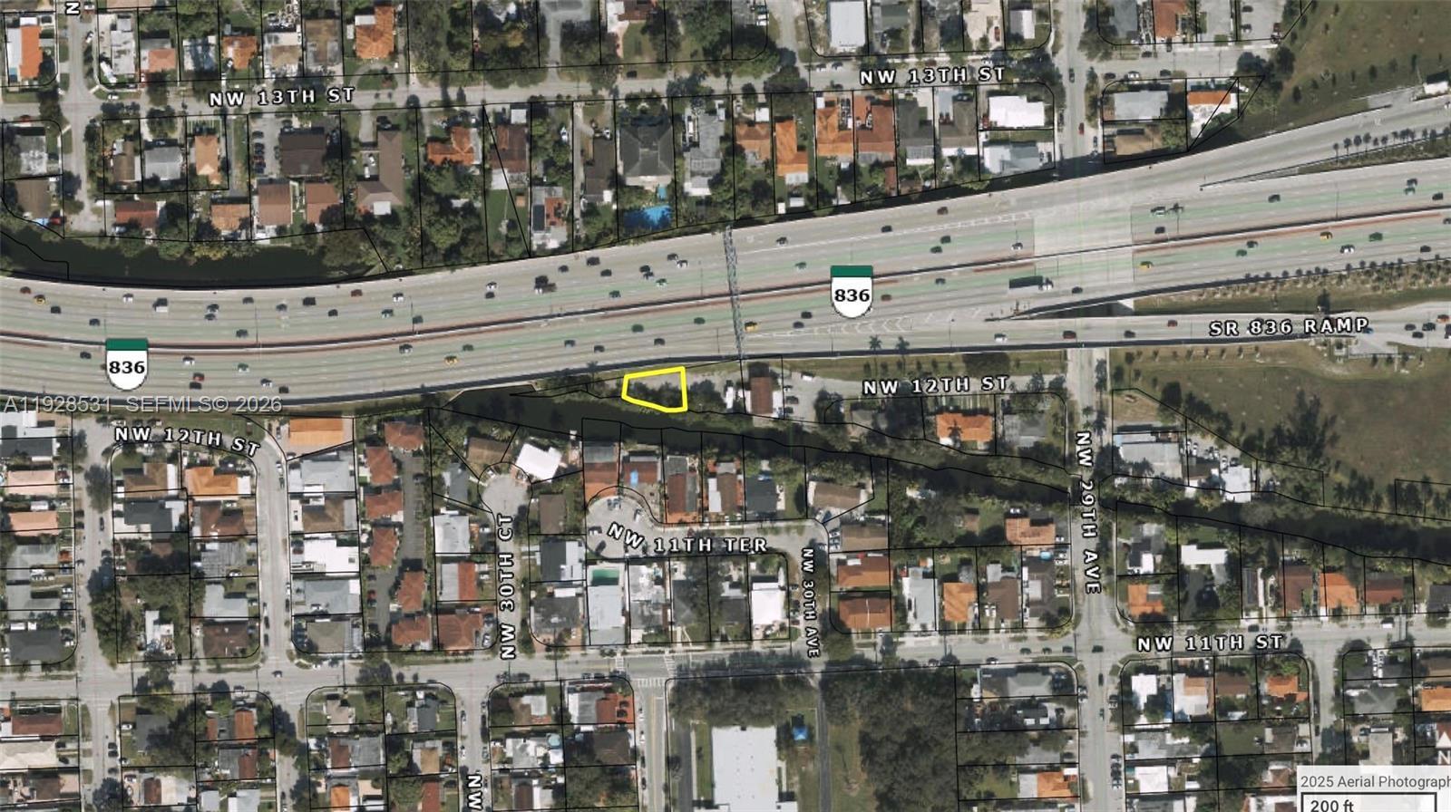 NW 12th St 30th Ave, Miami FL 33125 photo 3