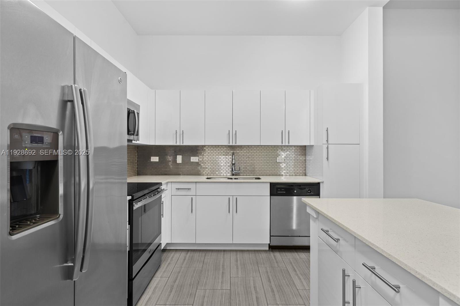 1776 Polk St # 1103, Hollywood FL 33020 photo 3