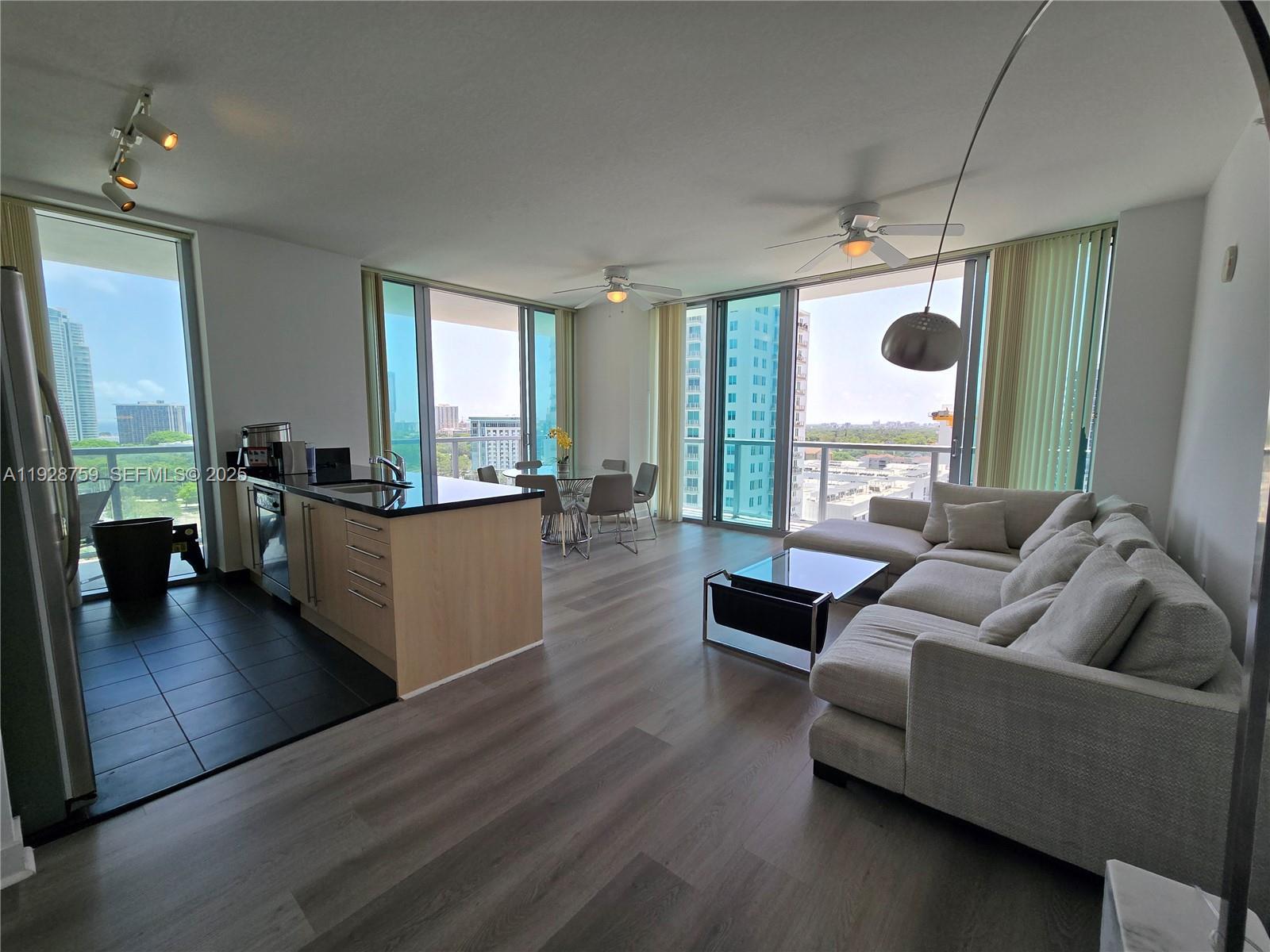 79 SW 12th St, Miami FL 33130 photo 2