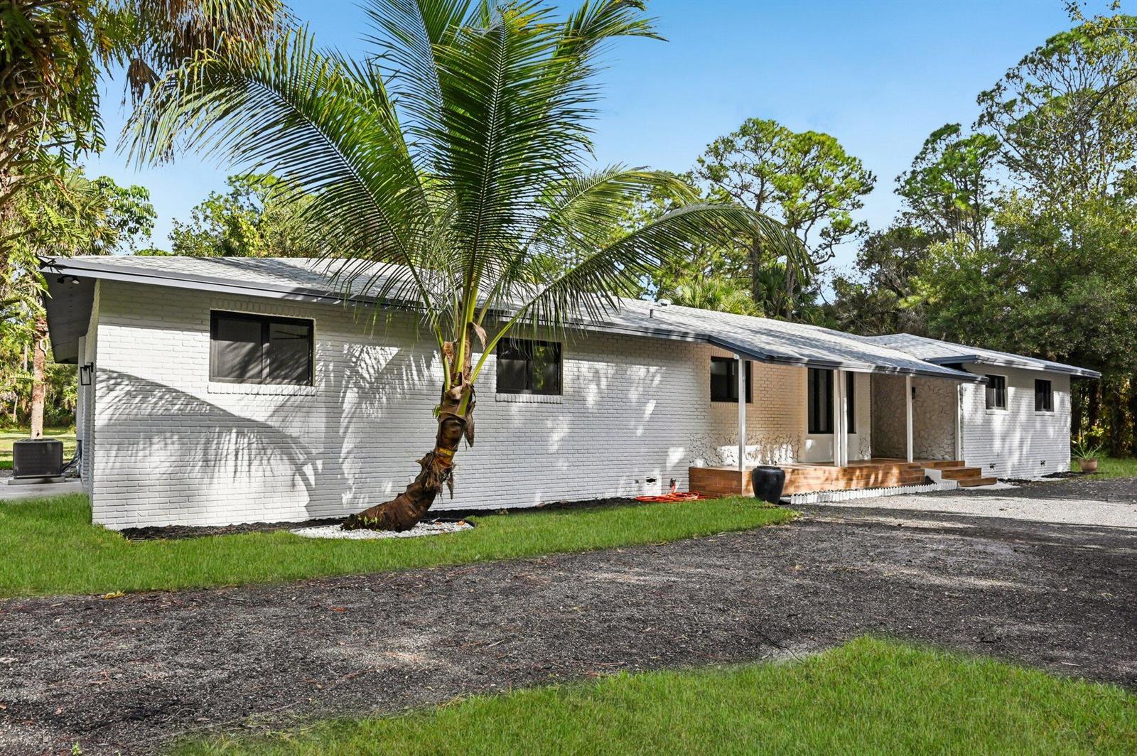 5225 SW Ludlum Street, Palm City FL 34990 photo 5