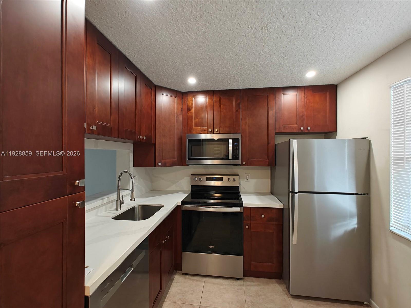 8770 Royal Palm Blvd # 2, Coral Springs FL 33065
