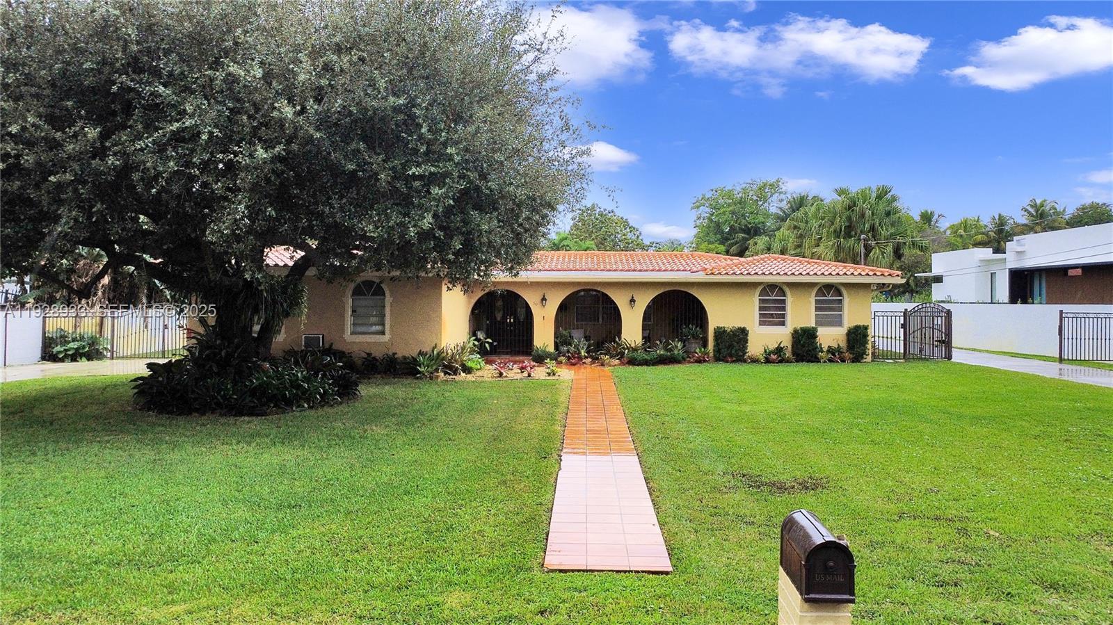 50 SW 130th Ave, Miami FL 33184 photo 5