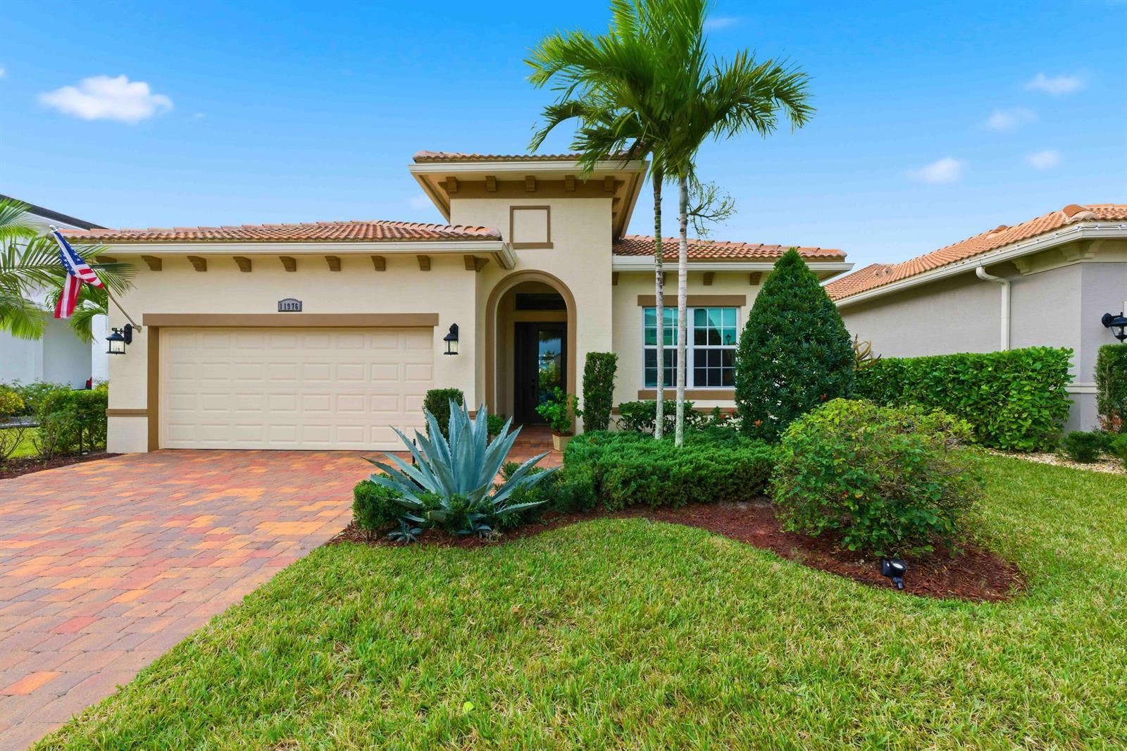 11976 SW Vano Way, Port St. Lucie FL 34987