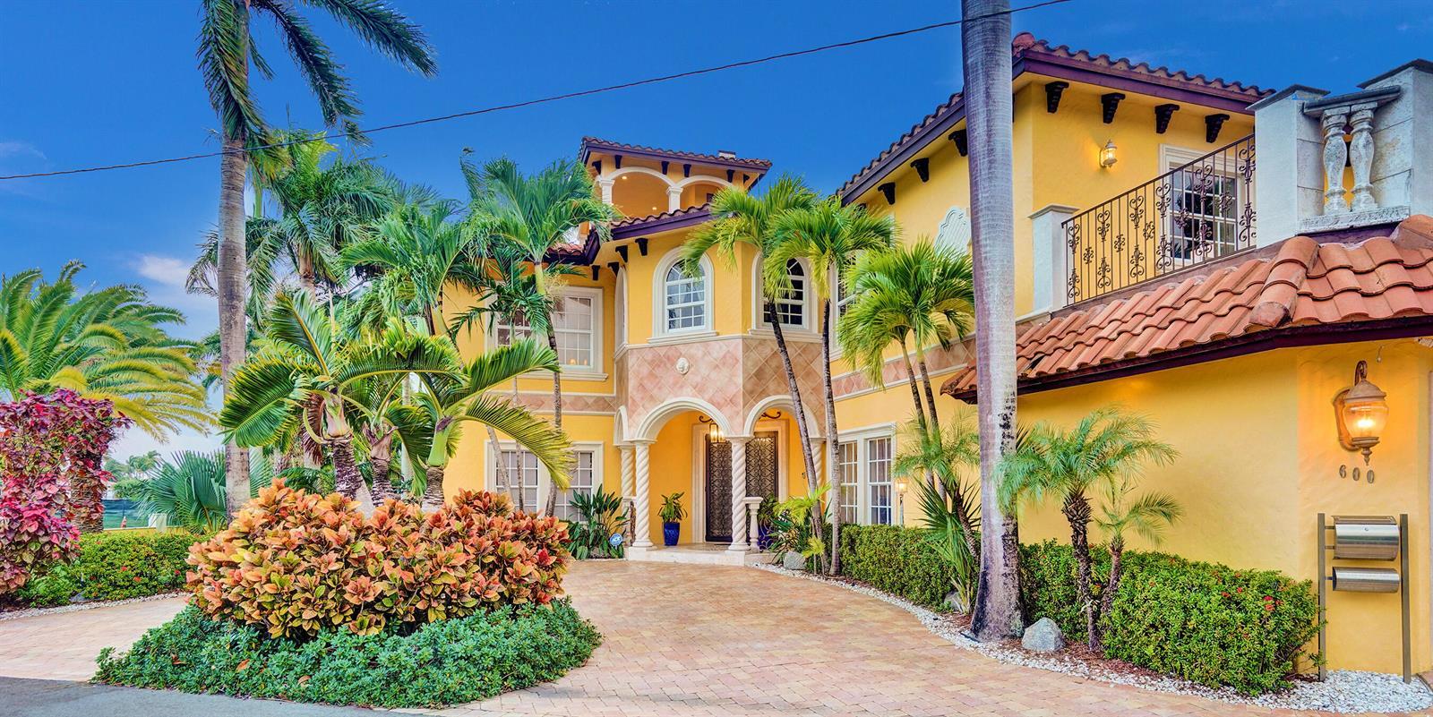 600 Circle Drive, Pompano Beach FL 33062 photo 2