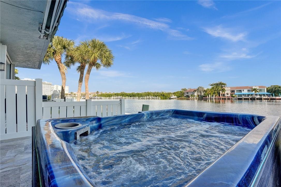 876 Jeffery Street, Boca Raton FL 33487