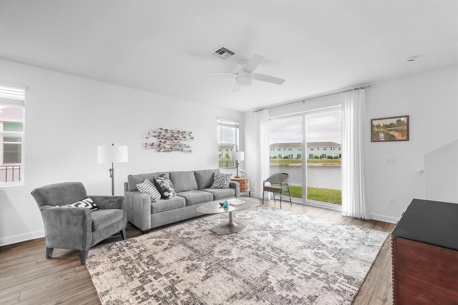 663 SE Lake Falls Street, Port St. Lucie FL 34984 photo 4